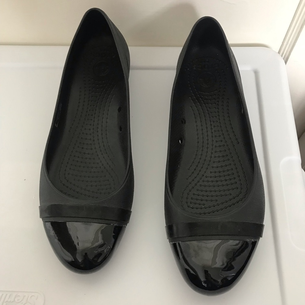 Crocs Cap Toe Flat
